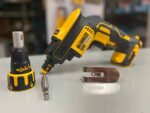 מברגת גבס DCF620 מבית DEWALT דיוולט מיועד לעבודת גבס ממושכת סל"ד מדוייק מנוע ללא פחמים אשר מאפשר עבודה עם סוללה דקה למשך זמן