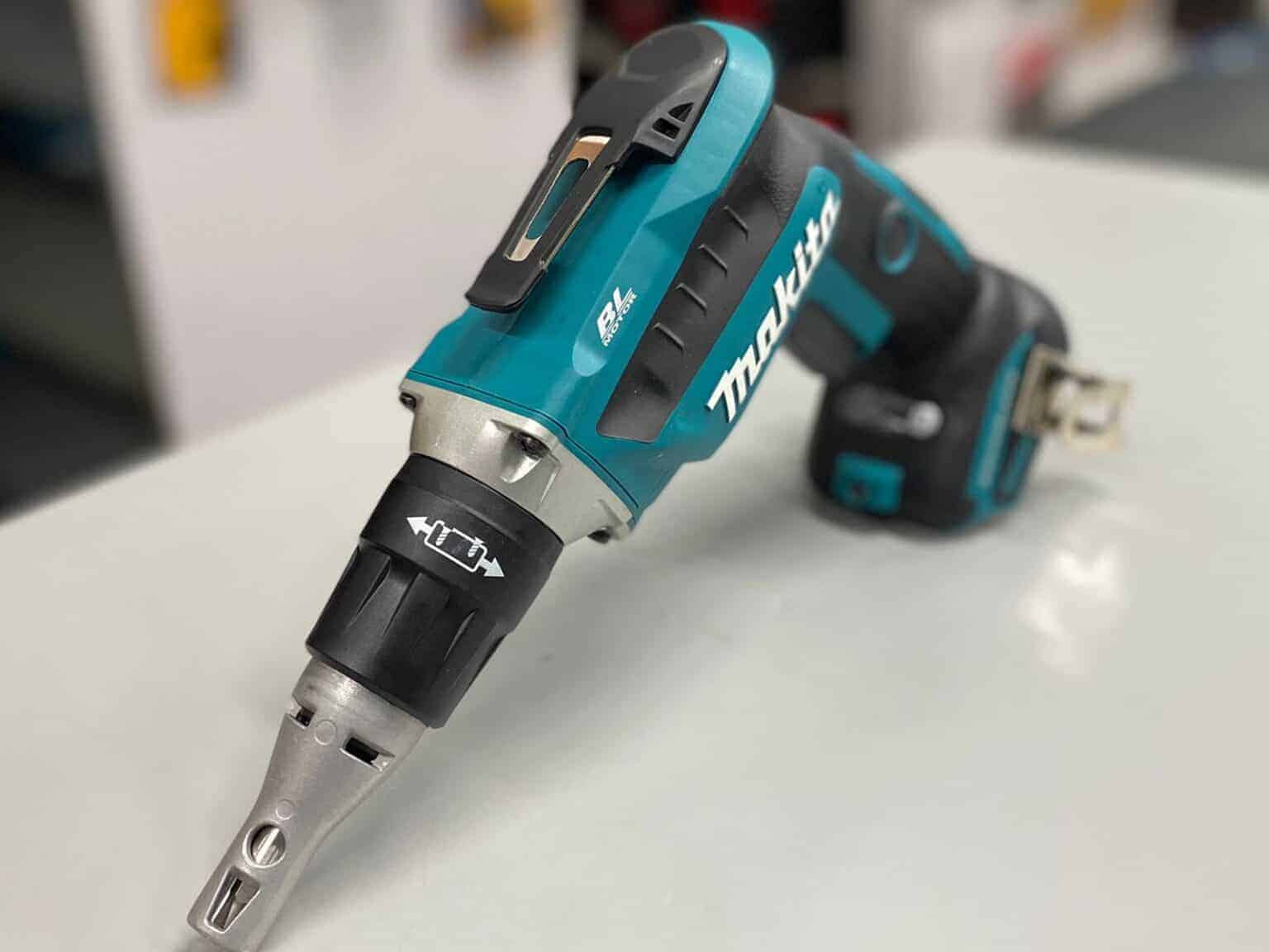 מברגת גבס 18V BL מקיטה Makita XSF03 / DFS452