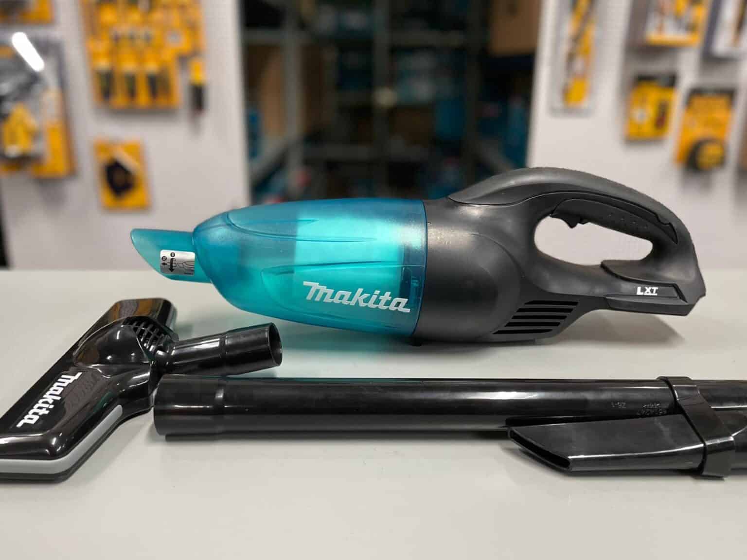 שואב אבק נטען 18V Makita דגם XLC02 / DCL180 סדרה שחורה