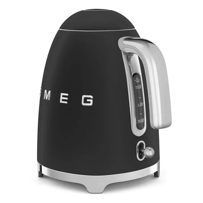 קומקום חשמלי 1.7 ליטר, 2400W מבית SMEG, צבע שחור מט דגם: KLF03BLMEU